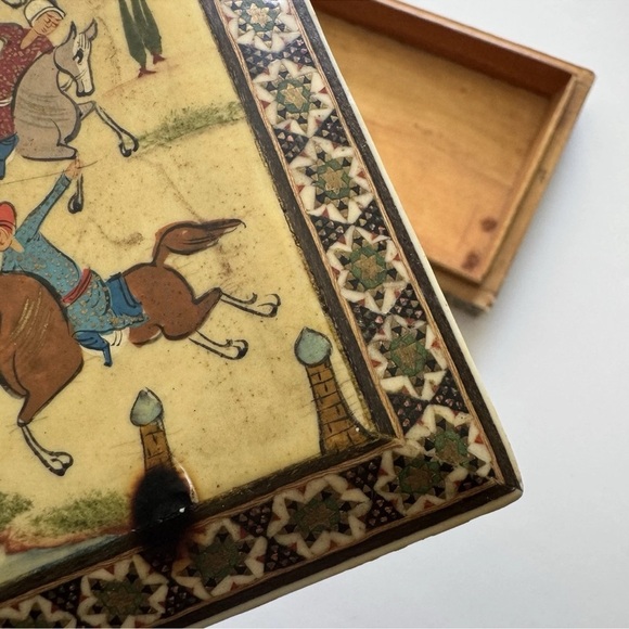 Vintage Persian Khatam Marquetry Polo Players Trinket Jewelry Box 6.5”x 4” - Picture 6 of 14